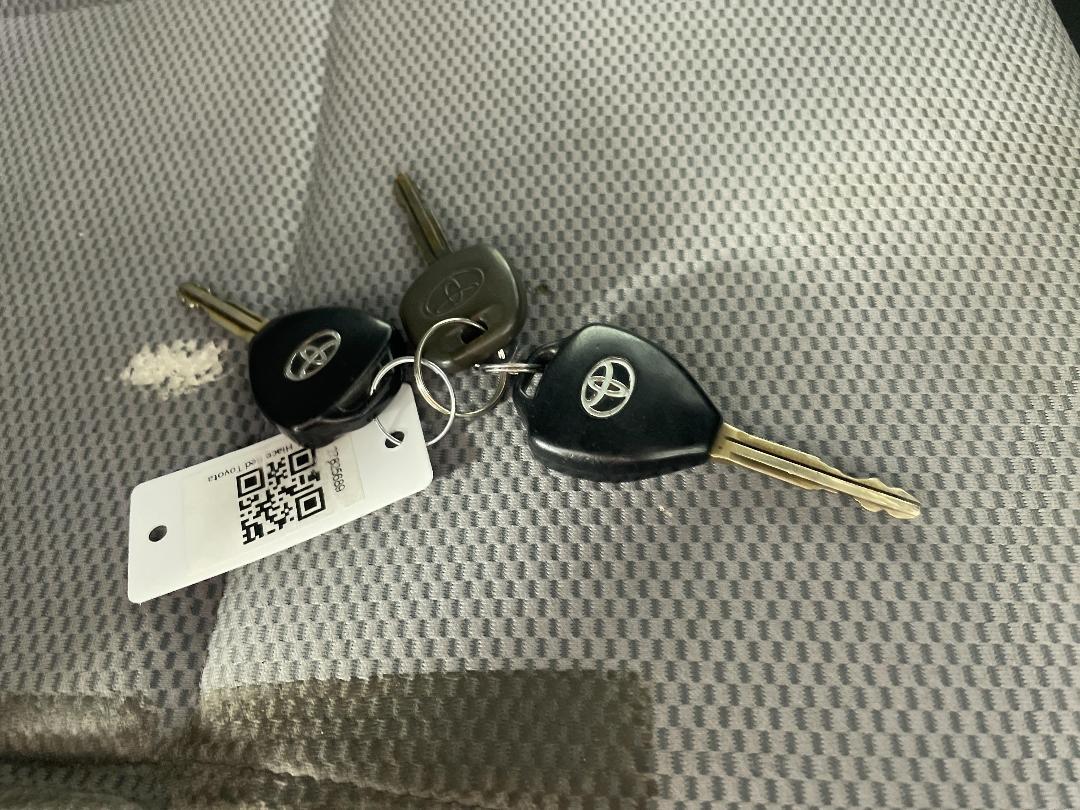 Photo '22' of Toyota Hiace Photo '22' of Toyota Hiace