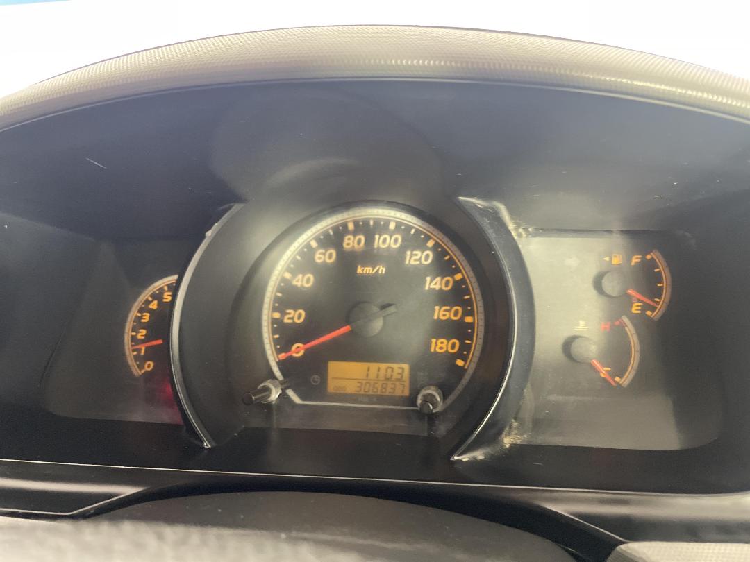 Photo '21' of Toyota Hiace Photo '21' of Toyota Hiace