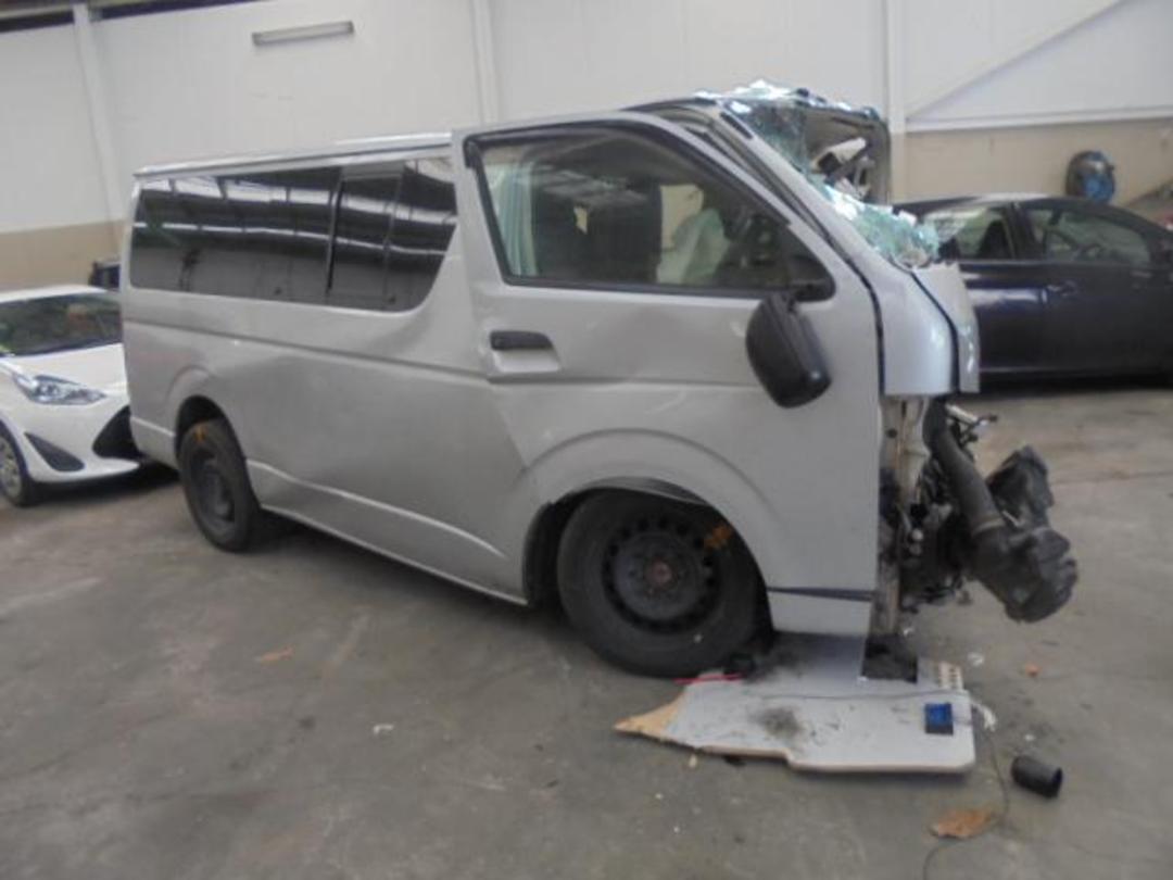 Photo '2' of Toyota Hiace Photo '2' of Toyota Hiace