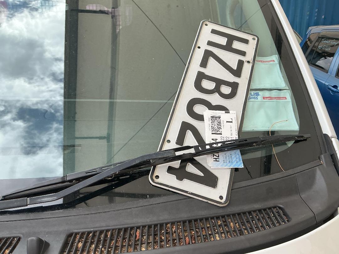 Photo '14' of Toyota Hiace Regius Photo '14' of Toyota Hiace Regius