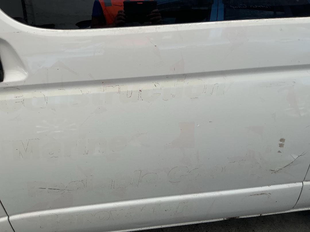 Photo '19' of Toyota Hiace Regius Photo '19' of Toyota Hiace Regius