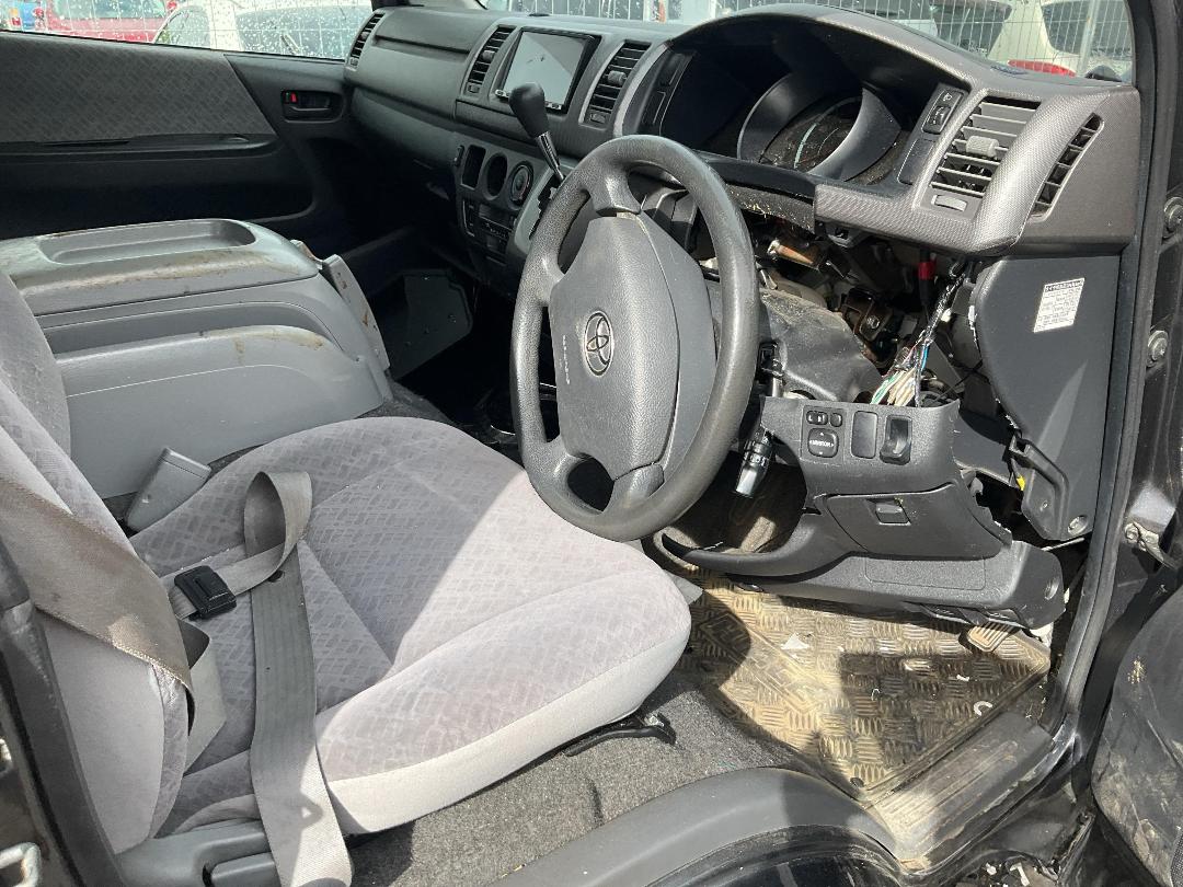 Photo '11' of Toyota Hiace Photo '11' of Toyota Hiace