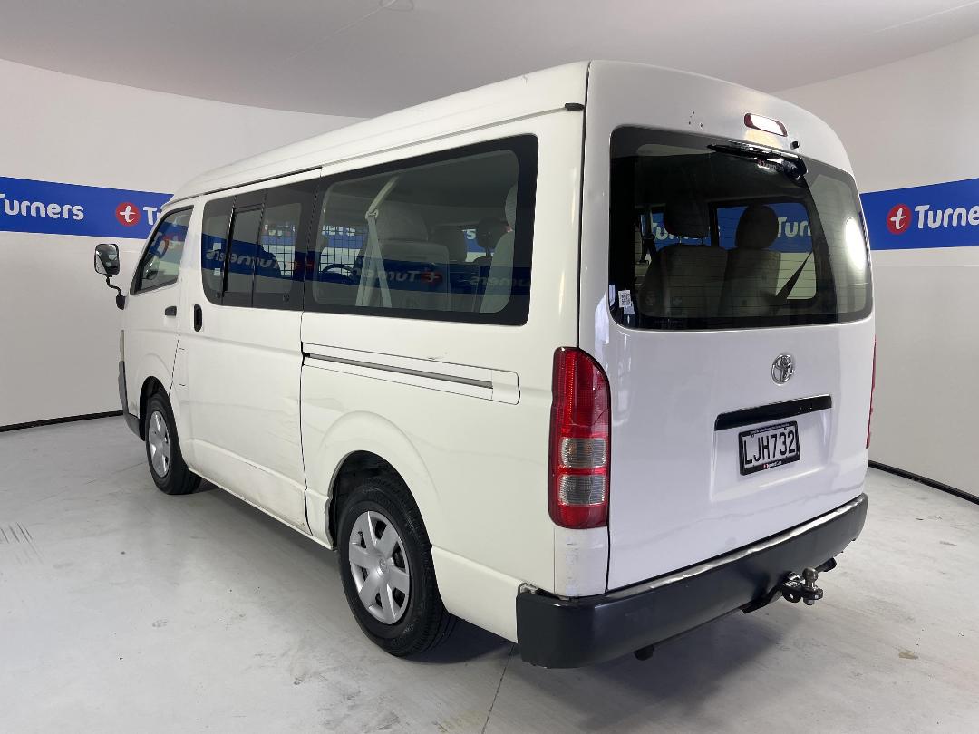 Photo '5' of Toyota Hiace
