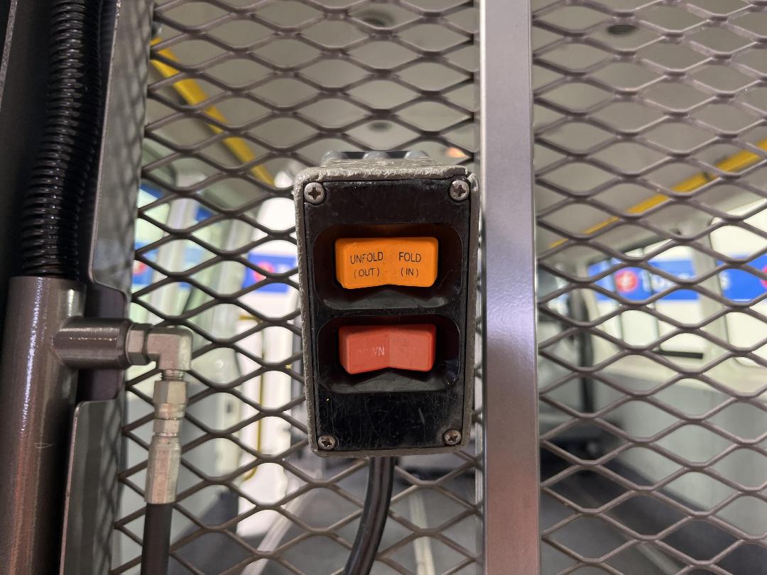 Photo '29' of Toyota Hiace