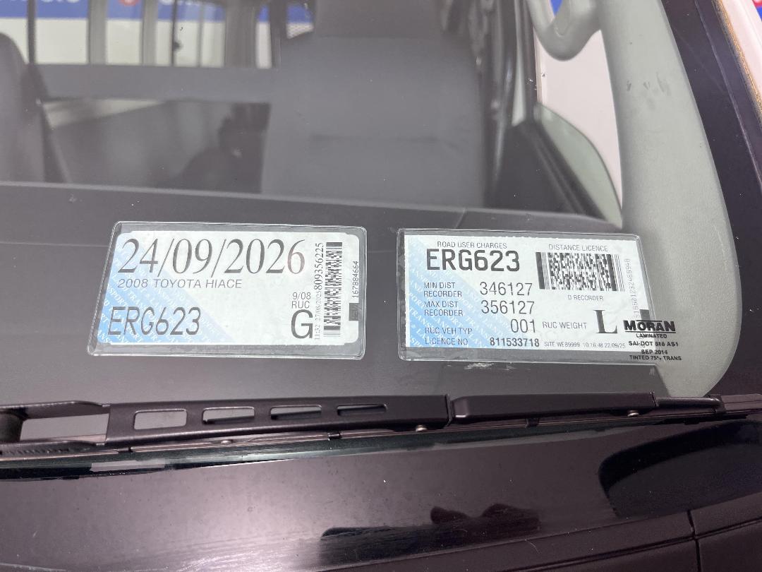 Photo '31' of Toyota Hiace