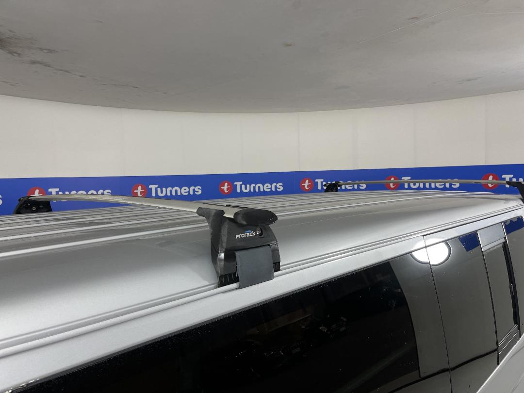 Photo '24' of Toyota Hiace