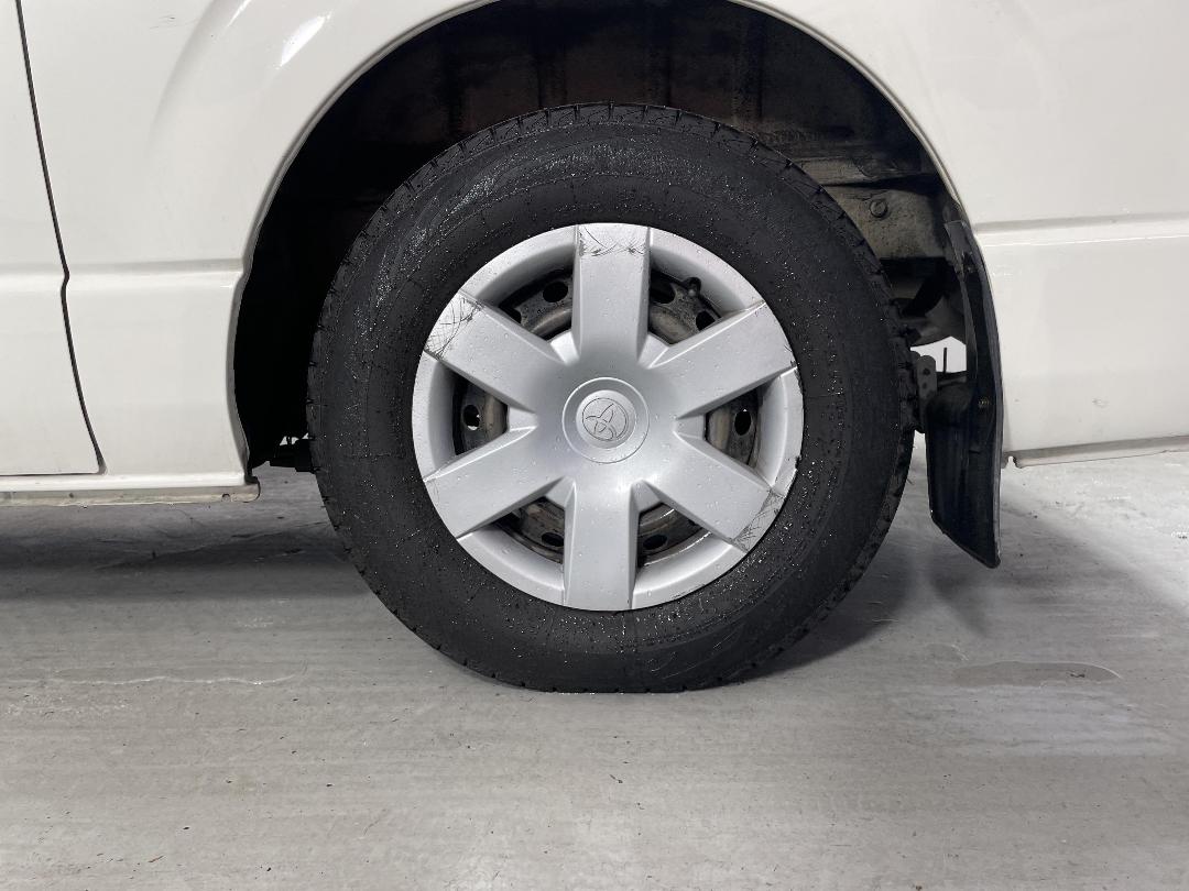 Photo '11' of Toyota Hiace Photo '11' of Toyota Hiace