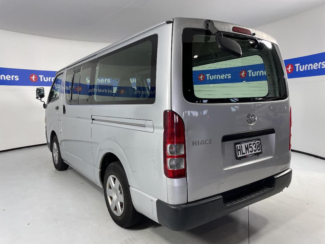 Photo '5' of Toyota Hiace