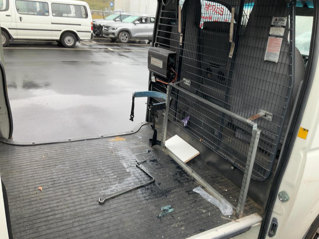 Photo '17' of Toyota Hiace ZL