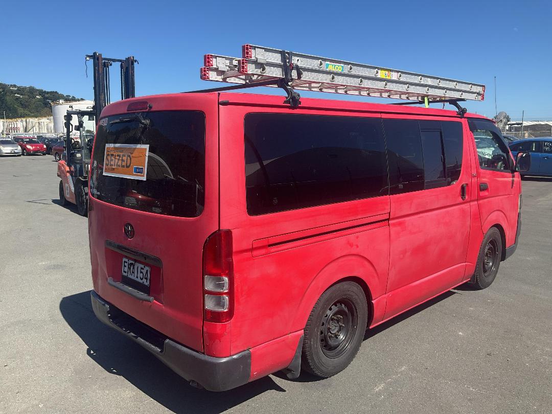 Photo '5' of Toyota Hiace T ZL