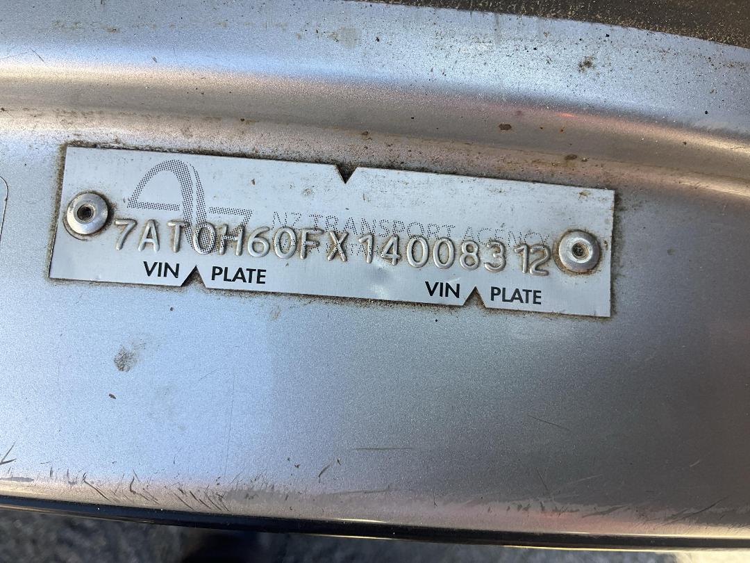 Photo '14' of Toyota Hiace