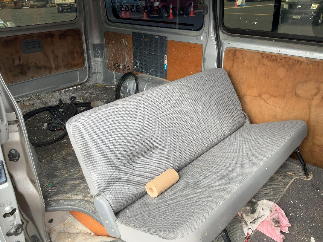 Photo '11' of Toyota Hiace