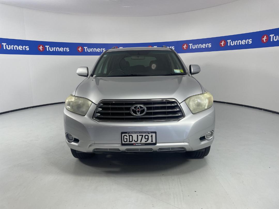 Photo '2' of Toyota Highlander Photo '2' of Toyota Highlander