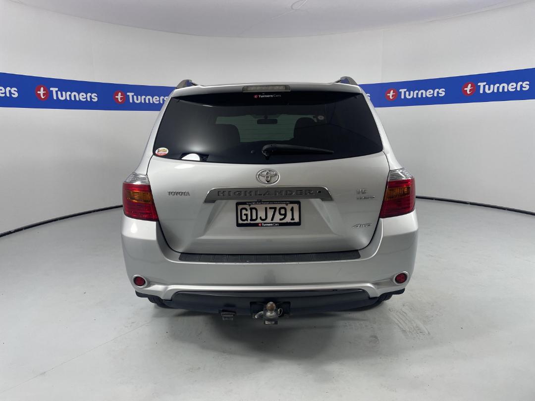 Photo '5' of Toyota Highlander Photo '5' of Toyota Highlander