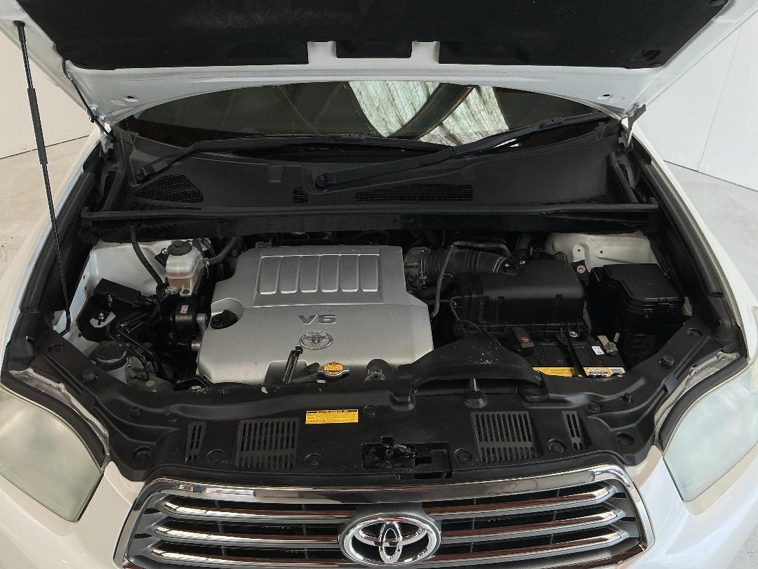 Photo '13' of Toyota Highlander