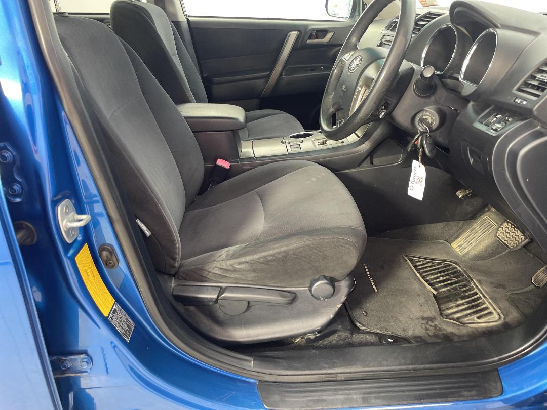 Photo '16' of Toyota Highlander