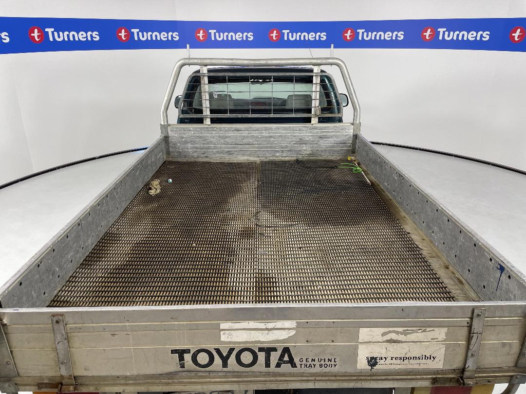 Photo '14' of Toyota Hilux