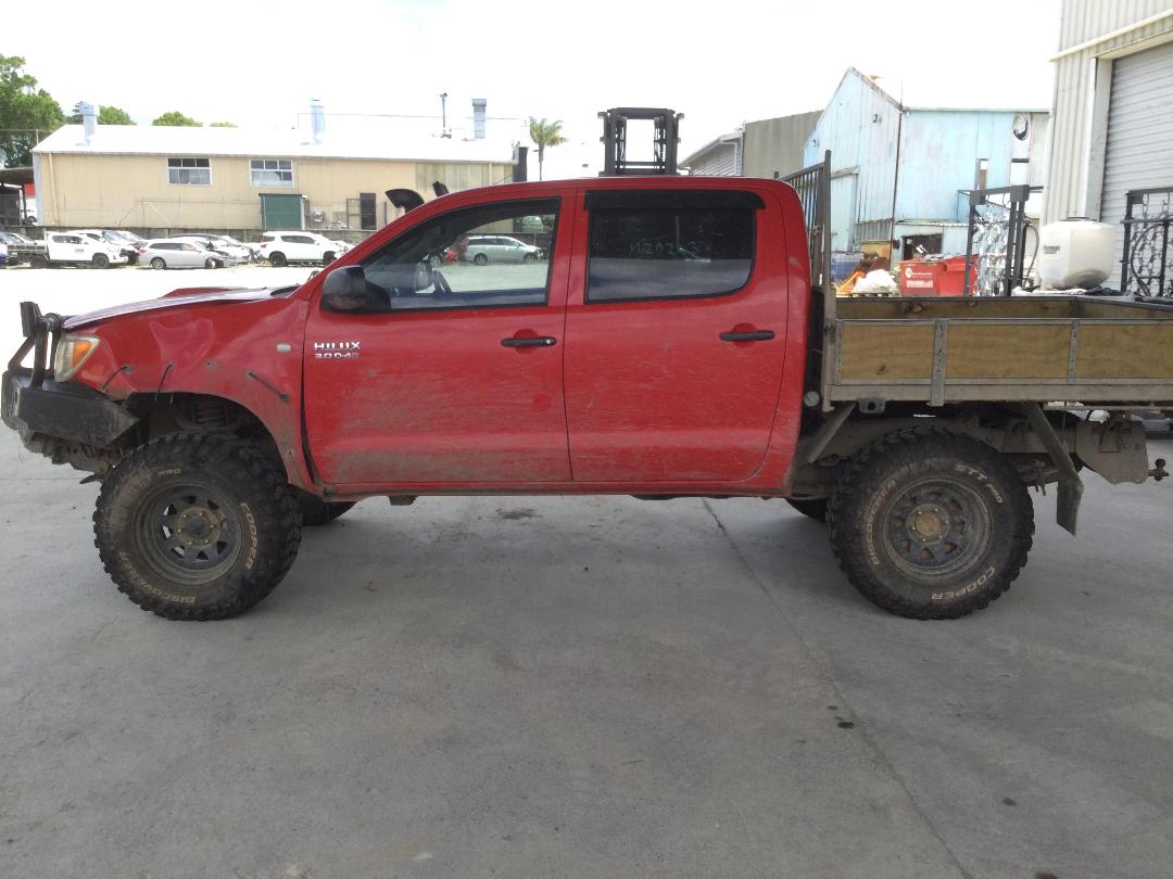 Photo '4' of Toyota Hilux TD DCU Photo '4' of Toyota Hilux TD DCU