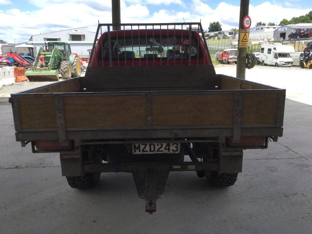 Photo '6' of Toyota Hilux TD DCU Photo '6' of Toyota Hilux TD DCU