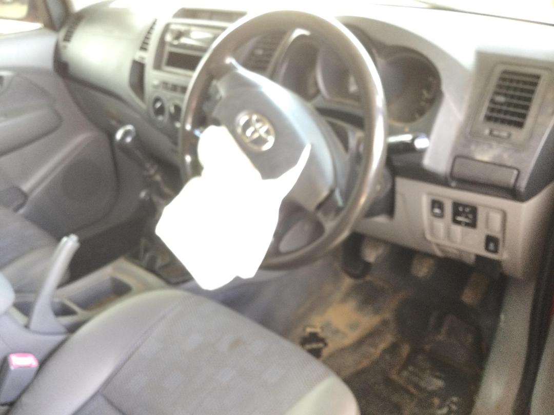 Photo '14' of Toyota Hilux TD DCU Photo '14' of Toyota Hilux TD DCU