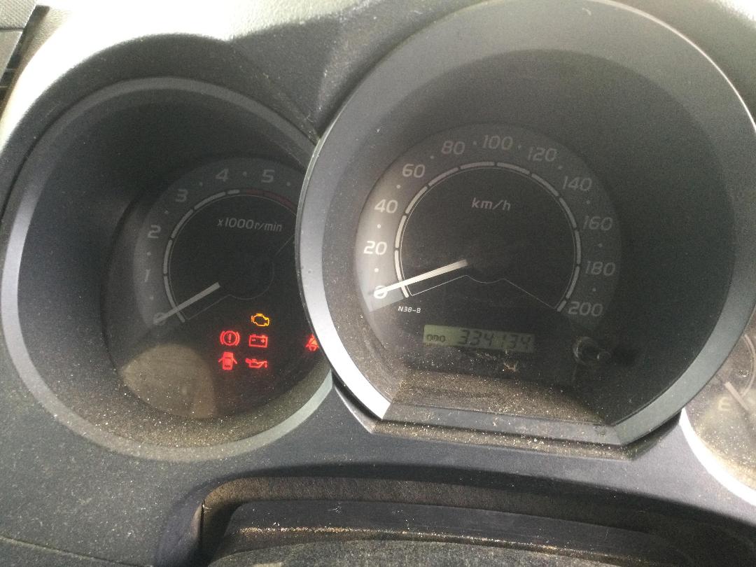 Photo '13' of Toyota Hilux TD DCU Photo '13' of Toyota Hilux TD DCU