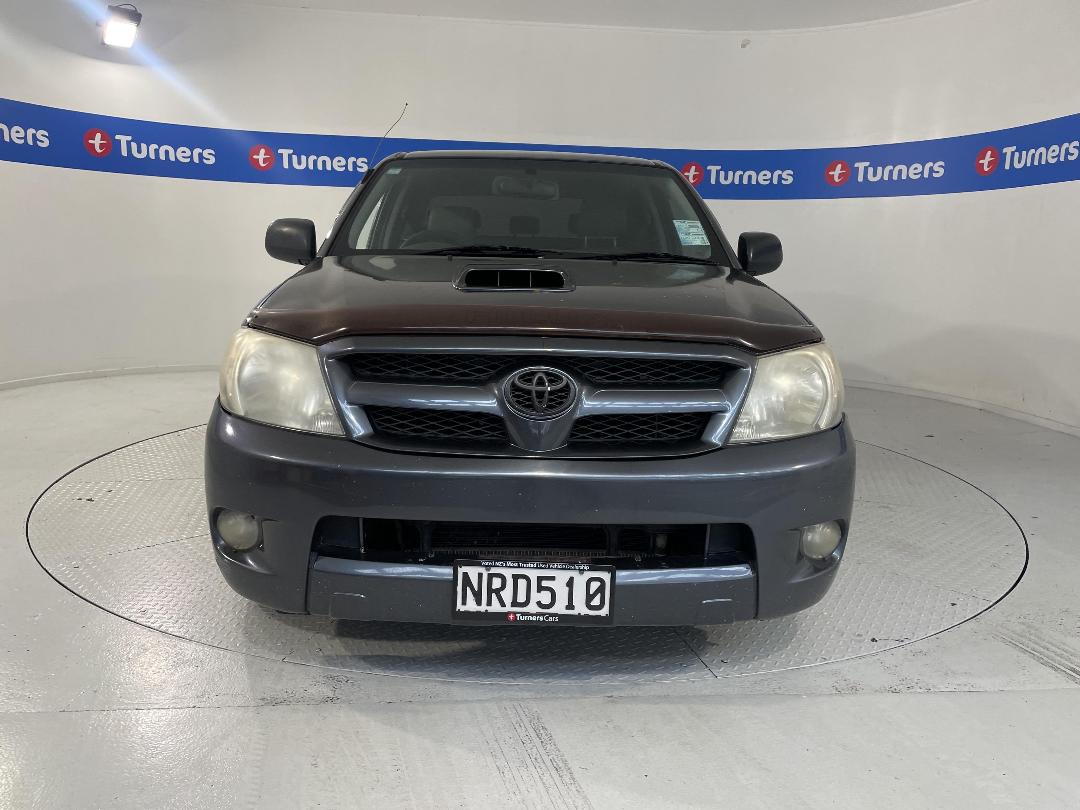 Photo '2' of Toyota Hilux