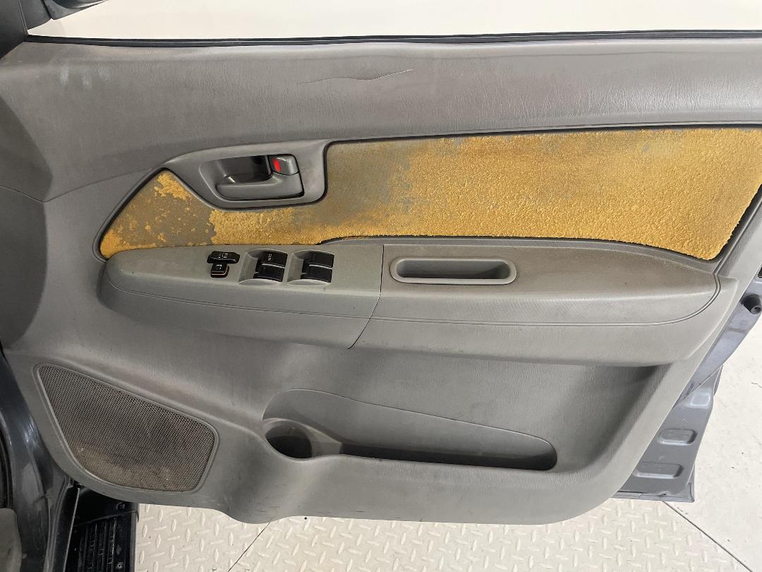 Photo '15' of Toyota Hilux