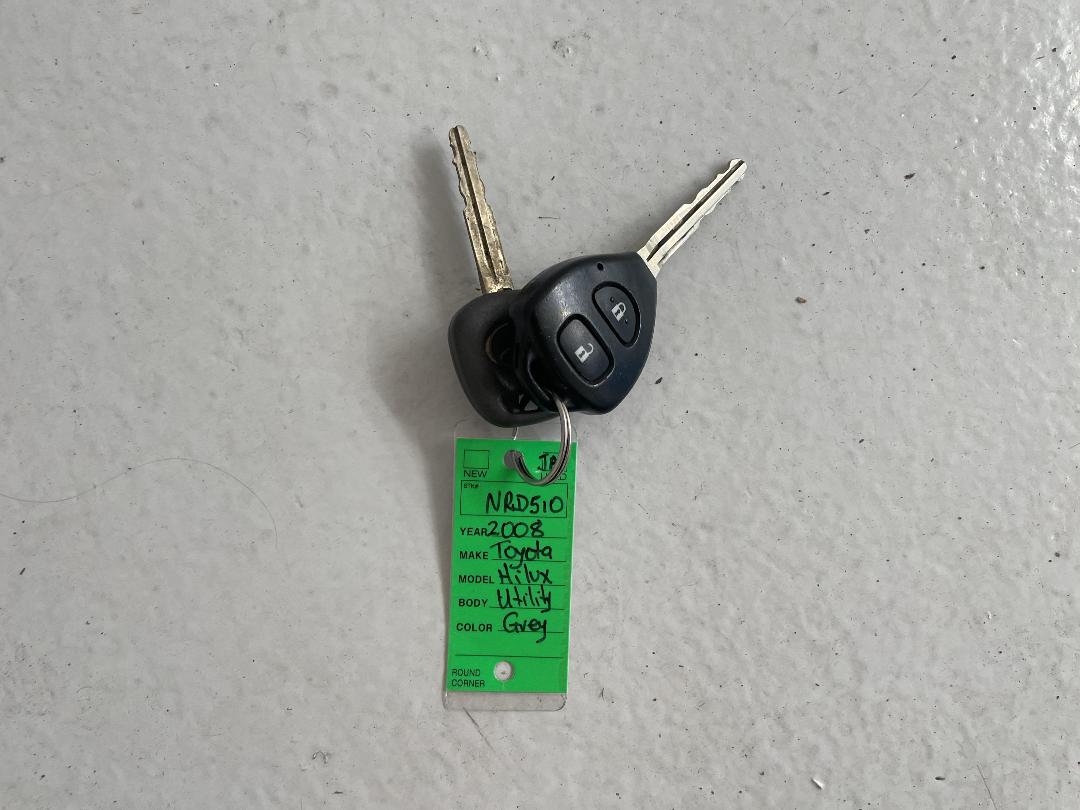 Photo '22' of Toyota Hilux