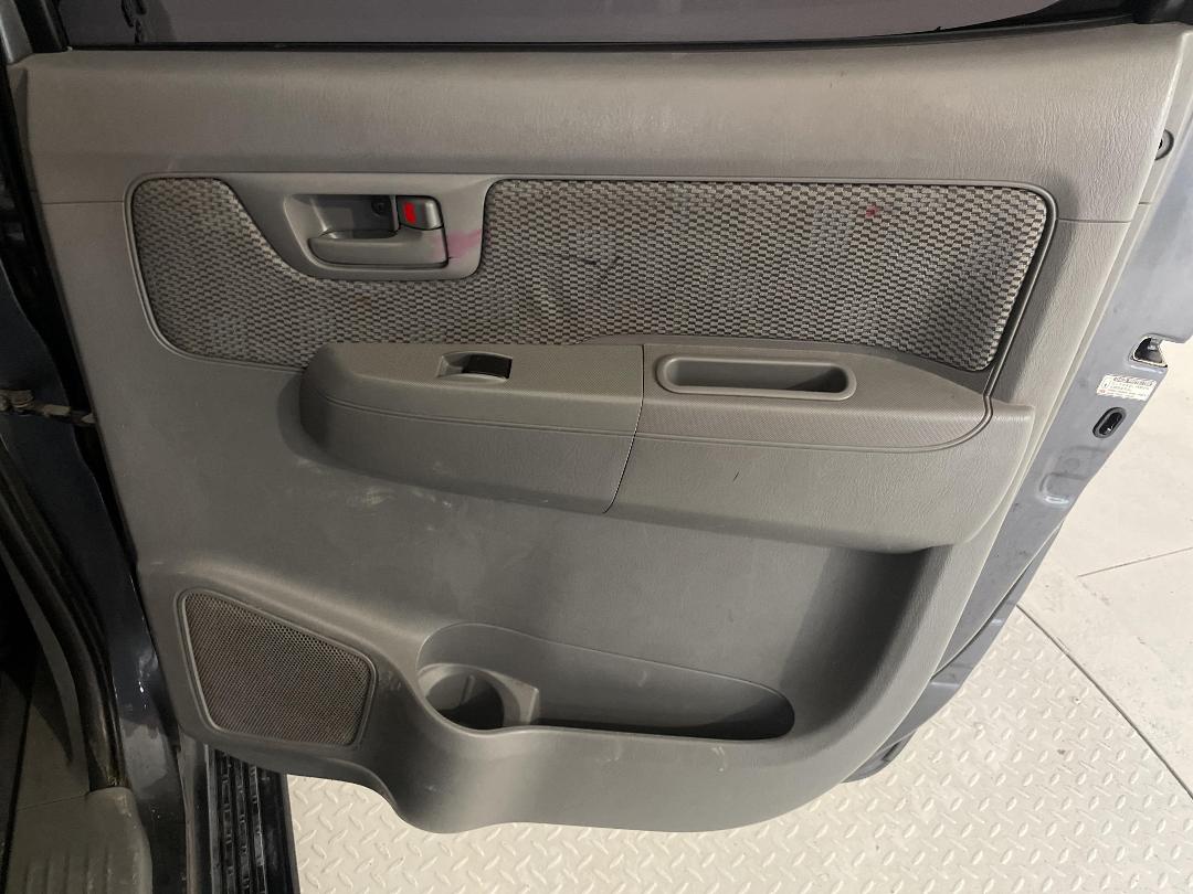 Photo '19' of Toyota Hilux