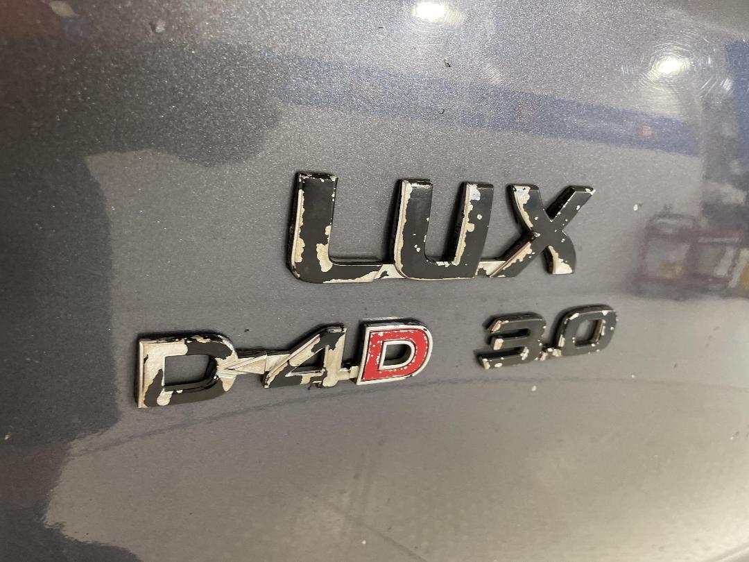 Photo '32' of Toyota Hilux