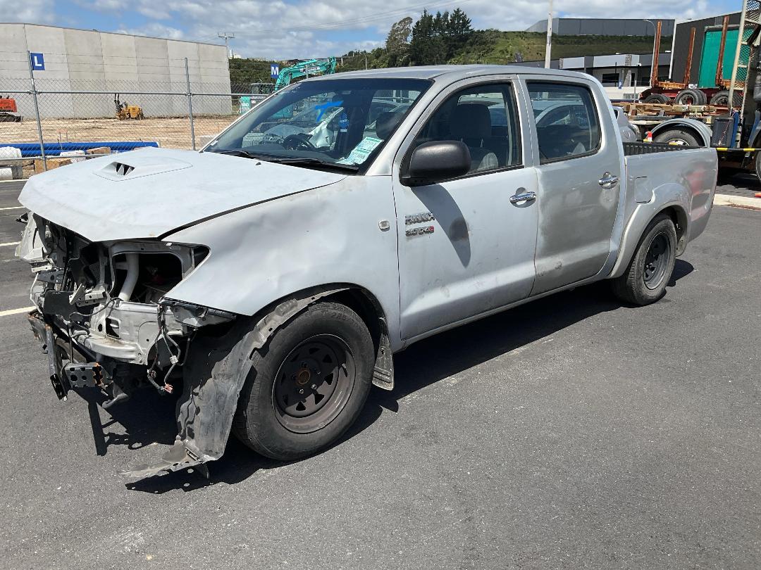 Photo '2' of Toyota Hilux TD D/C Photo '2' of Toyota Hilux TD D/C