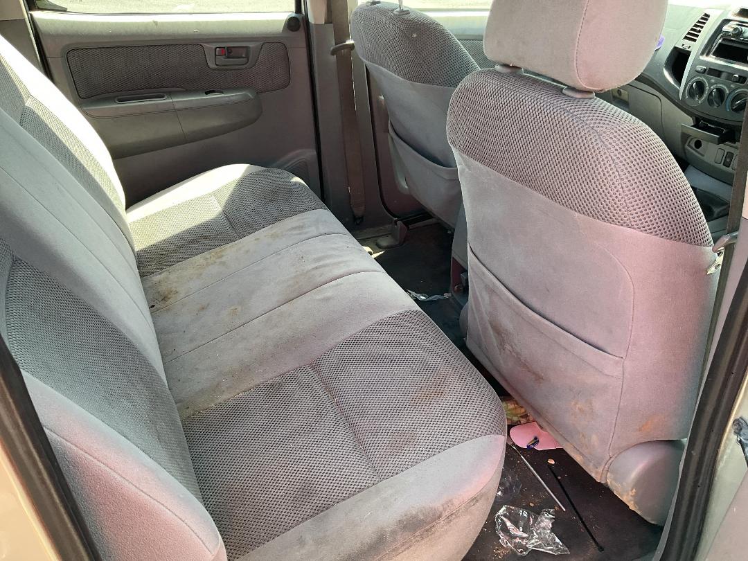 Photo '23' of Toyota Hilux TD D/C Photo '23' of Toyota Hilux TD D/C