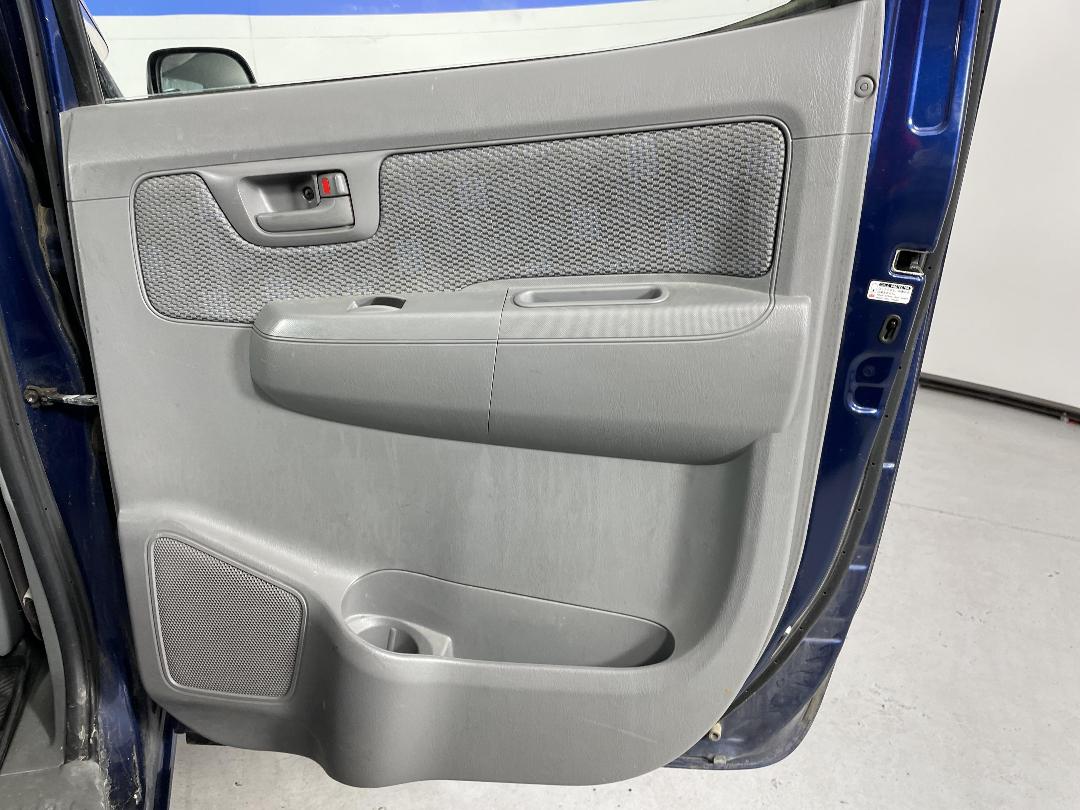 Photo '19' of Toyota Hilux