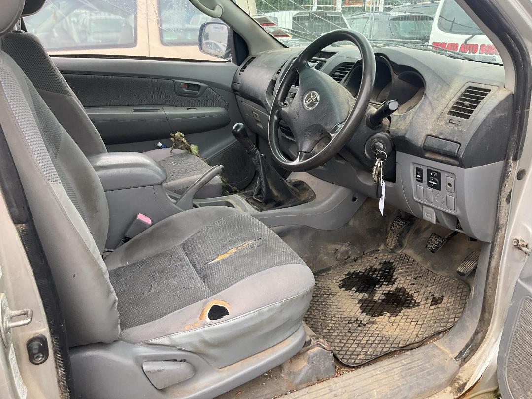 Photo '8' of Toyota Hilux KUN26R MY08 Extra Cab Photo '8' of Toyota Hilux KUN26R MY08 Extra Cab