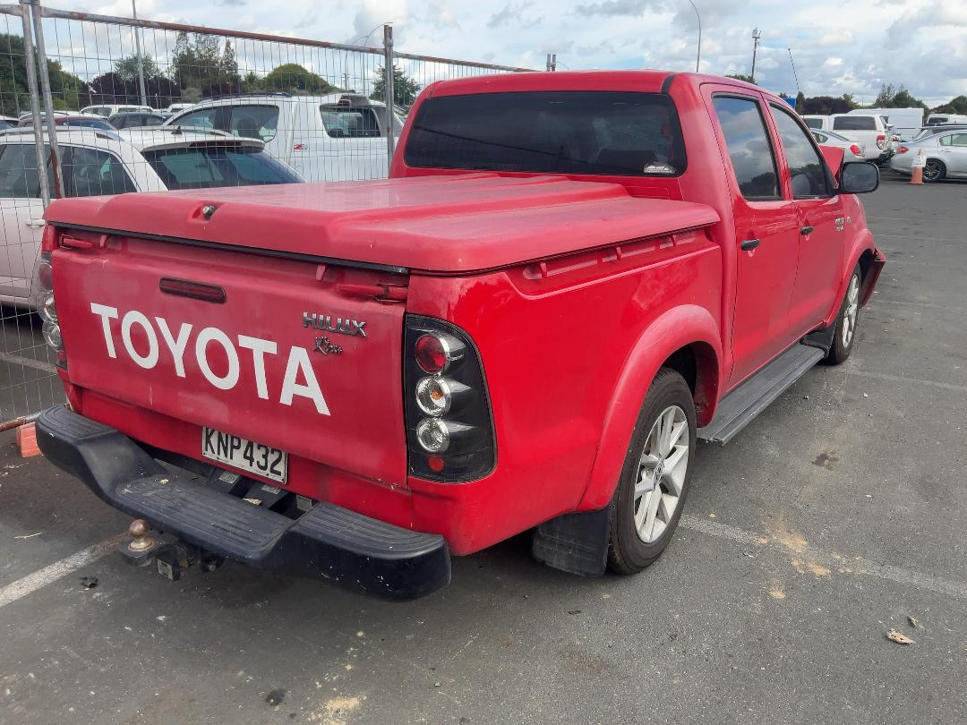 Photo '4' of Toyota Hilux TD D/C
