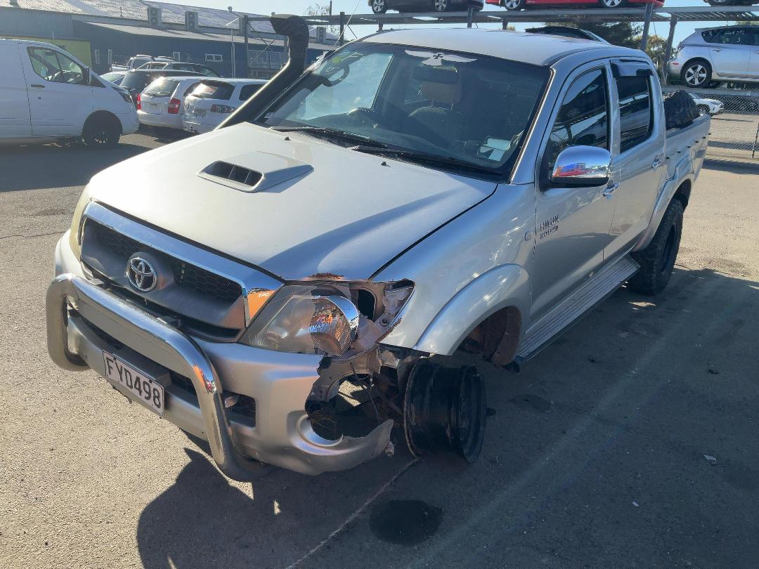 Photo '3' of Toyota Hilux TD SR5 DC