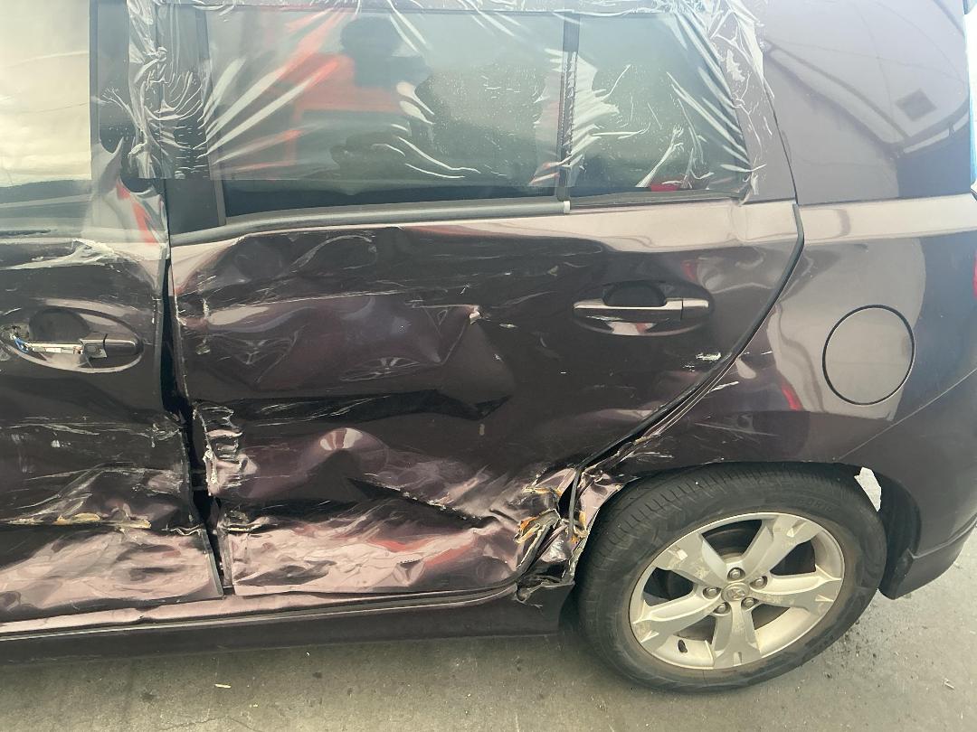 Photo '9' of Toyota IST