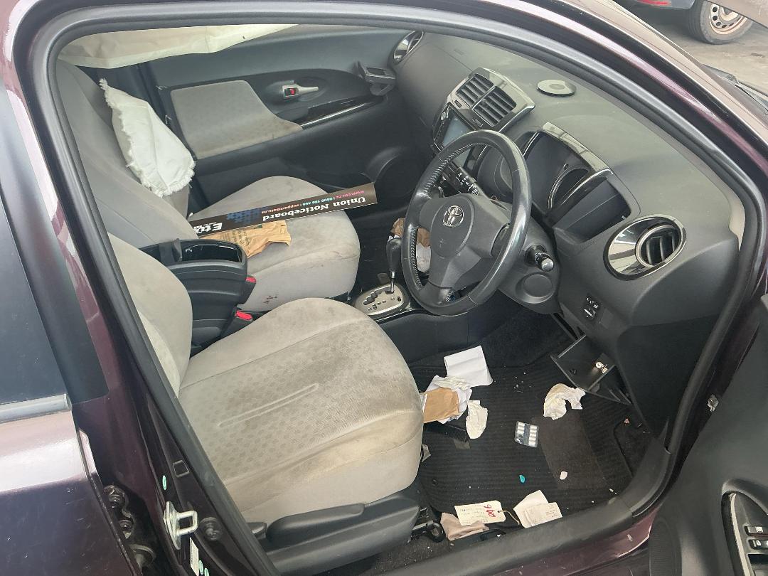 Photo '20' of Toyota IST