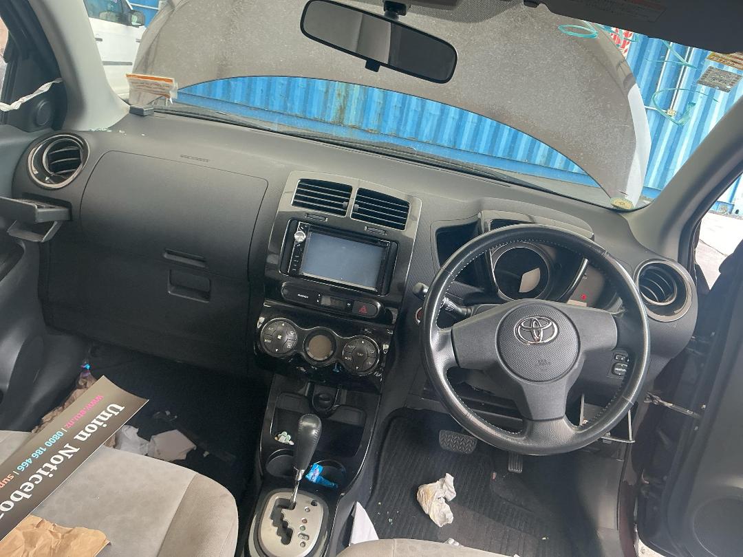 Photo '22' of Toyota IST