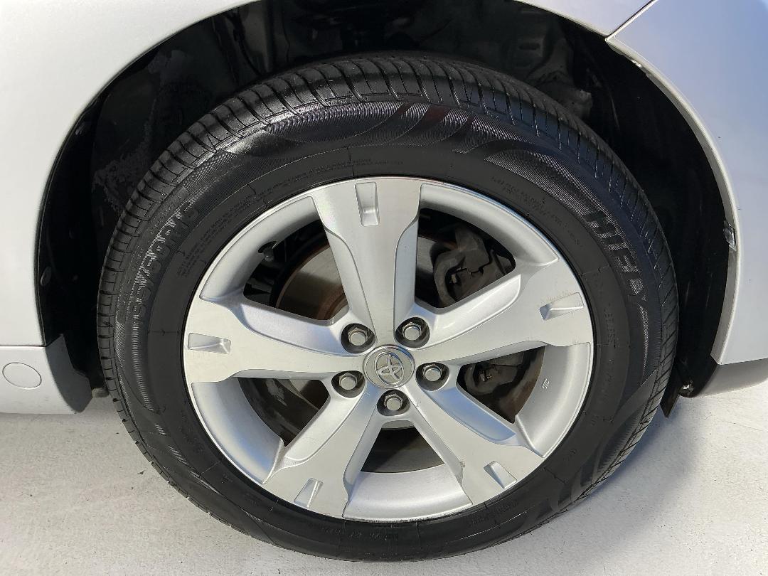 Photo '9' of Toyota IST Photo '9' of Toyota IST