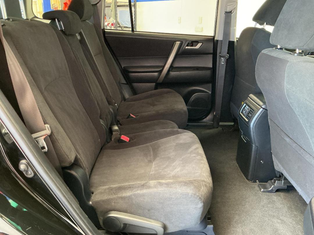 Photo '20' of Toyota Kluger