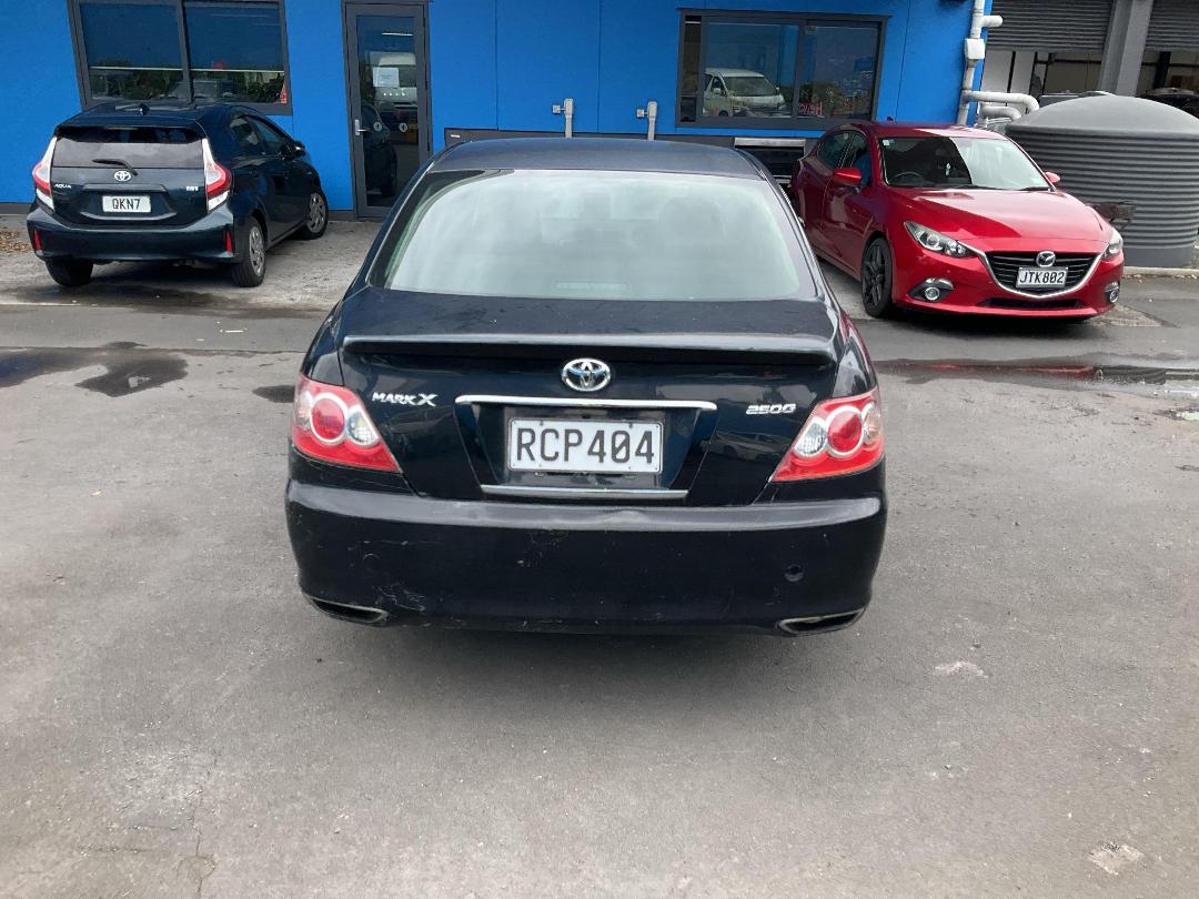 Photo '10' of Toyota Markx Photo '10' of Toyota Markx