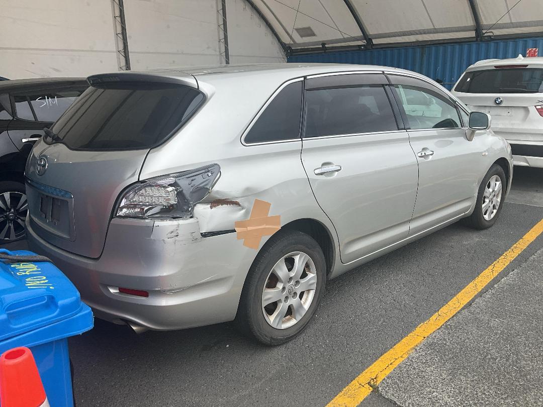 Photo '5' of Toyota Markx ZIO