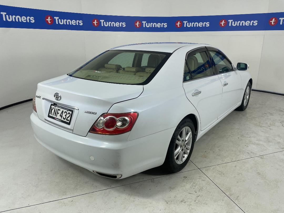 Photo '7' of Toyota Markx Photo '7' of Toyota Markx