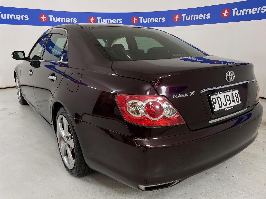 Photo '5' of Toyota Markx Photo '5' of Toyota Markx