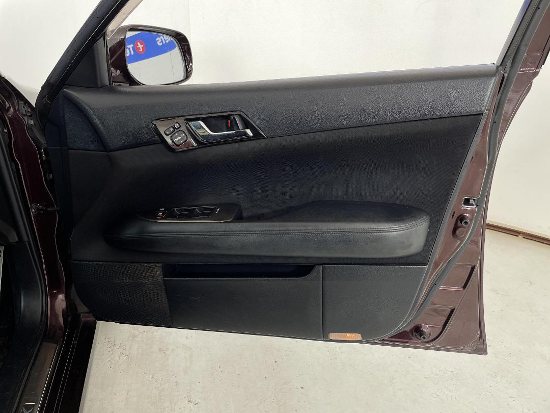 Photo '15' of Toyota Markx Photo '15' of Toyota Markx