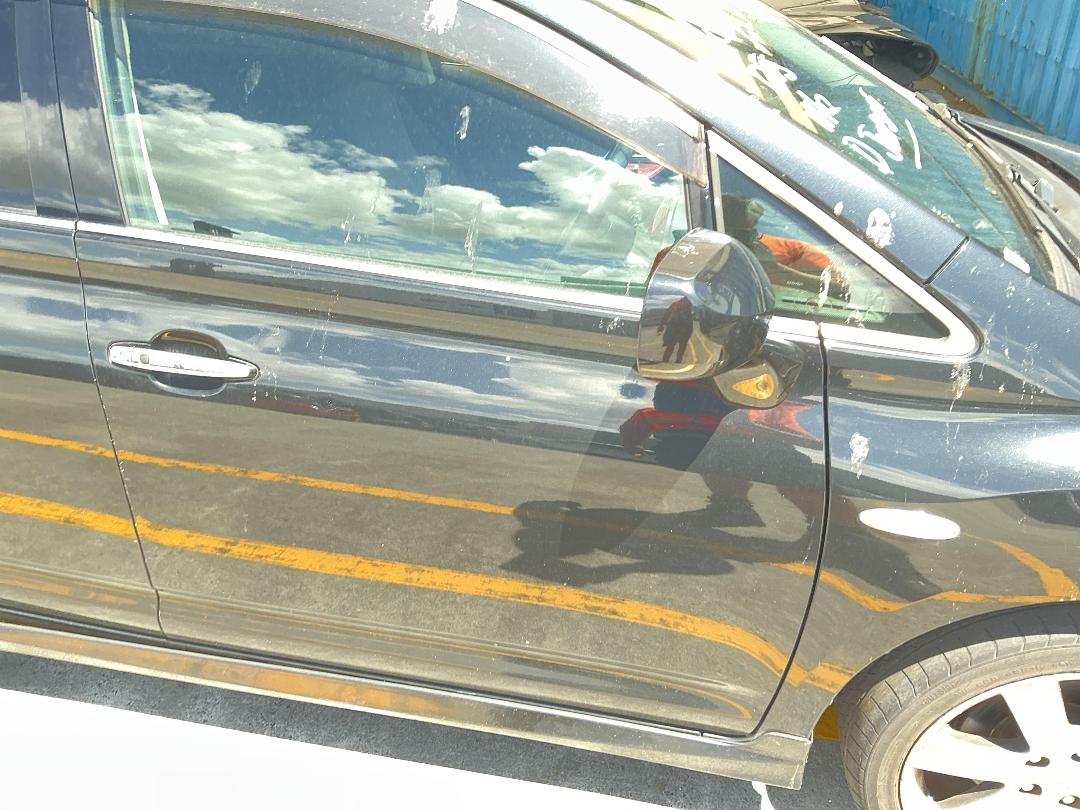 Photo '3' of Toyota Markx ZIO