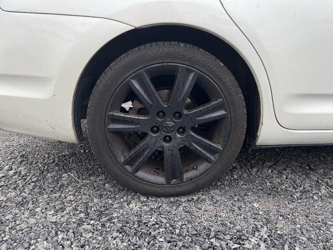 Photo '10' of Toyota Markx ZIO