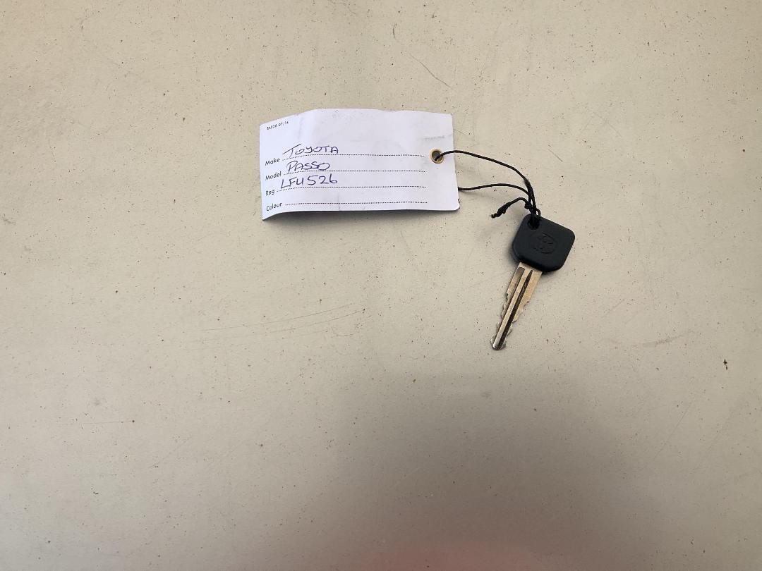 Photo '13' of Toyota Passo