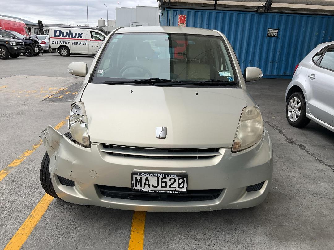 Photo '2' of Toyota Passo